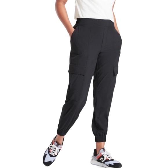 ATHLETA Chelsea Cargo Lined Pant Size 10 main image 1